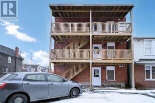 195 Balmoral Ave N in Hamilton, ON - Building Photo