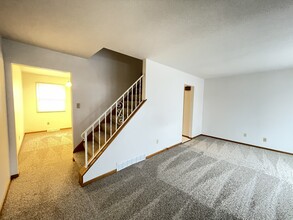4156 Woodbine Ter in Erie, PA - Building Photo - Building Photo