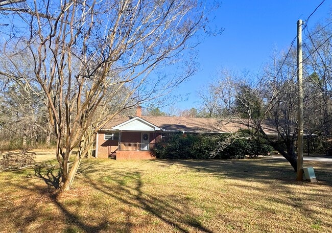 property at 1780 N Hl St Ext