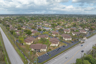 Pine Ridge IV Condominiums in Greenacres, FL - Building Photo - Building Photo