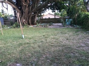 208 Coventry St in Boca Raton, FL - Building Photo - Building Photo