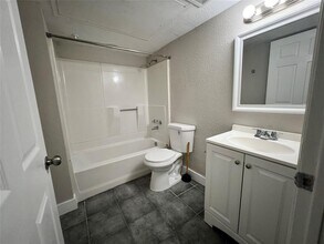 7814 Glass St in Houston, TX - Building Photo - Building Photo