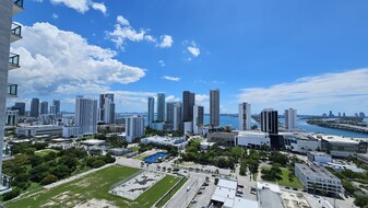 1600 NE 1st Ave, Unit L-02 in Miami, FL - Foto de edificio - Building Photo