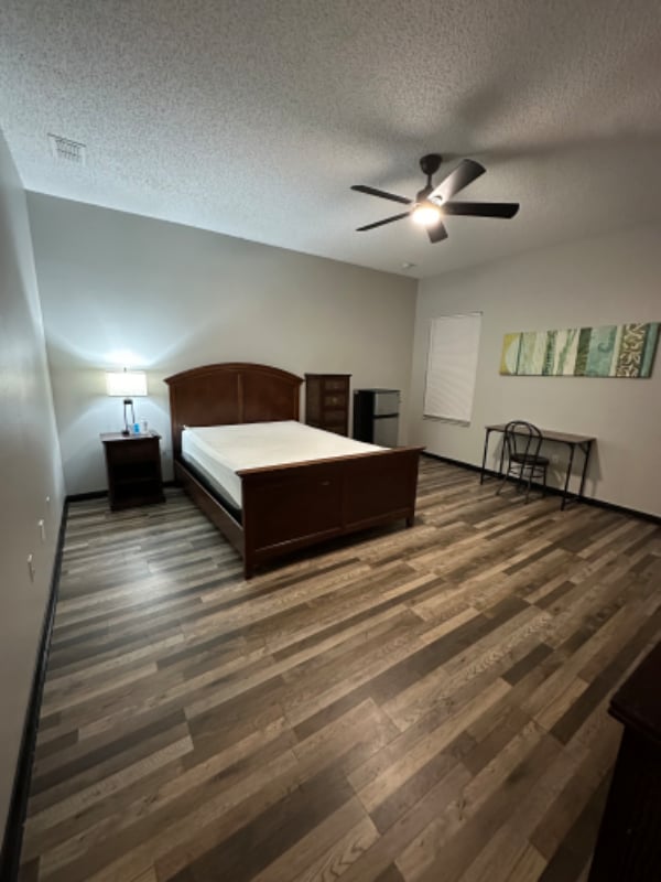 property at 1806 Superior Ct