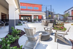 The Atherton in Manteca, CA - Building Photo