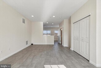 145 Mercer Ct in Fairless Hills, PA - Building Photo - Building Photo