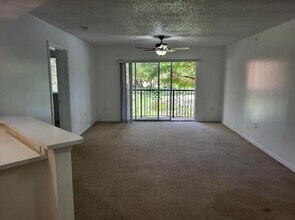 4159 N Haverhill Rd in West Palm Beach, FL - Building Photo - Building Photo