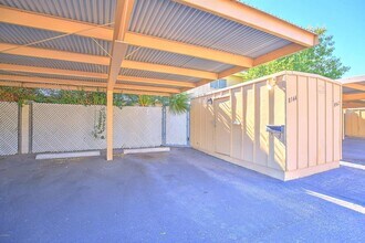 8344 E Chaparral Rd in Scottsdale, AZ - Building Photo - Building Photo