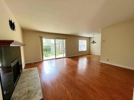 112 Vineyard Ct in Aptos, CA - Building Photo