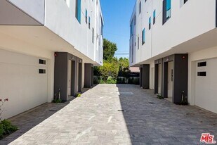 11550 Lemp Ct in Los Angeles, CA - Building Photo