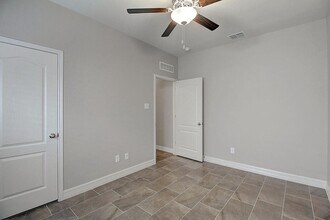 7530 Sable Creek Dr in Corpus Christi, TX - Building Photo - Building Photo