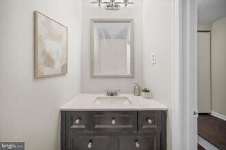 813 Delafield St NE in Washington, DC - Building Photo - Building Photo