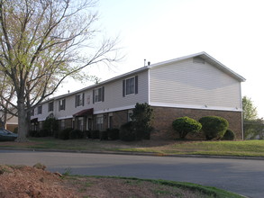 Ashley Place Apartments in Charlotte, NC - Building Photo - Building Photo