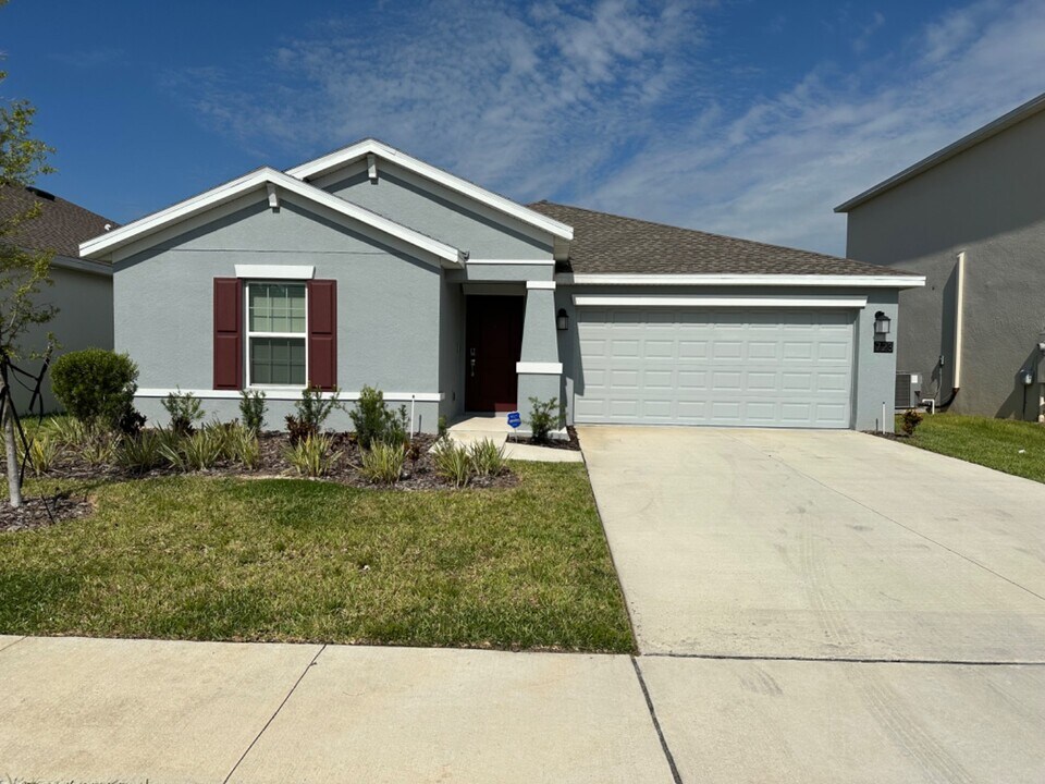 723 Grove St in Winter Haven, FL - Building Photo