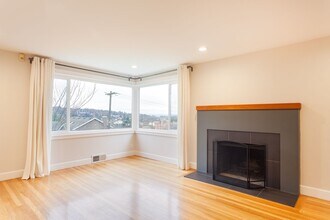 3046 13th Ave W in Seattle, WA - Building Photo - Building Photo