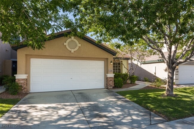 10308 Juniper Creek Ln in Las Vegas, NV - Building Photo - Building Photo