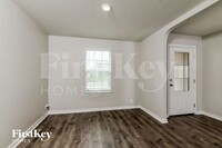 13327 Sugarberry Elm in San Antonio, TX - Foto de edificio - Building Photo