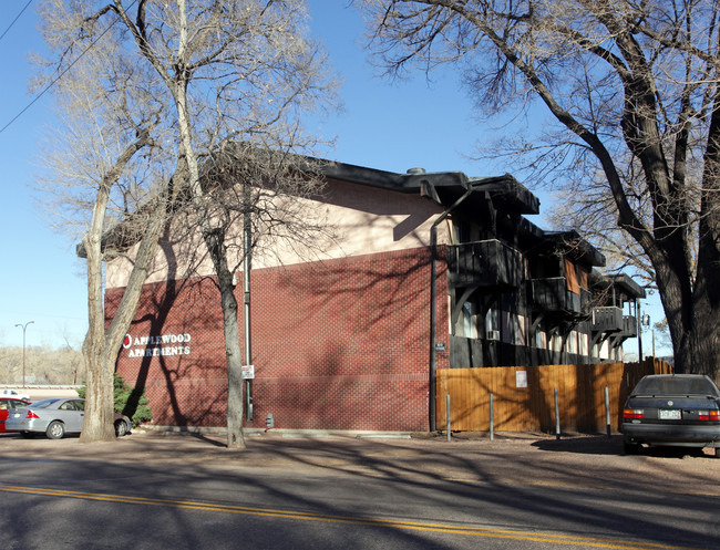 Applewood Apartments in Colorado Springs, CO - Building Photo - Building Photo