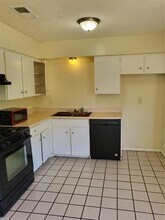 7326 Harold Walker Dr in Dallas, TX - Building Photo - Building Photo