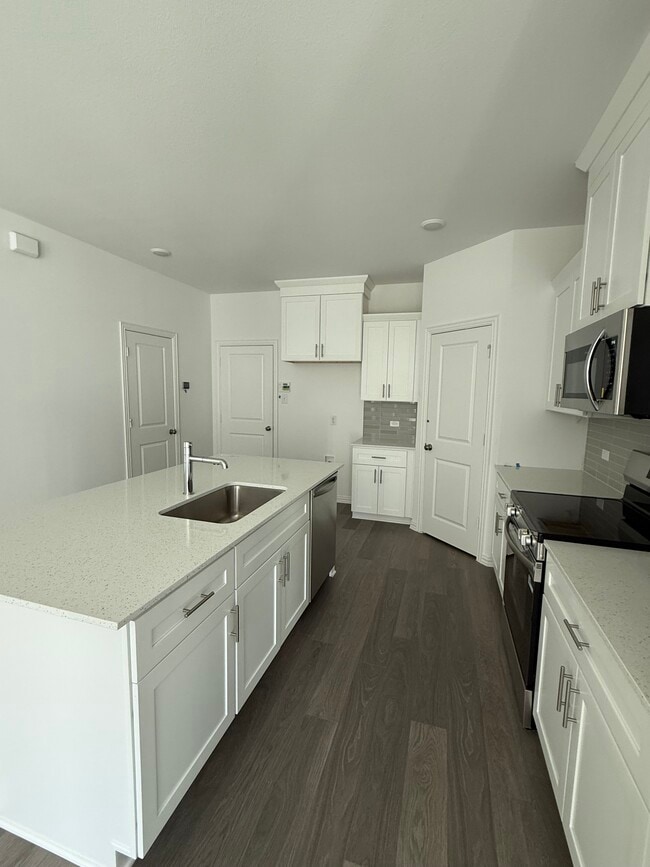 4703 Stirring Pathway in Haltom City, TX - Building Photo - Building Photo