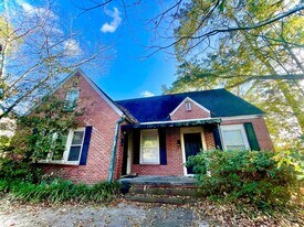 101 S Meridian St in Tallahassee, FL - Building Photo