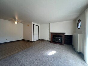 4501 Boardwalk Dr in Fort Collins, CO - Foto de edificio - Building Photo