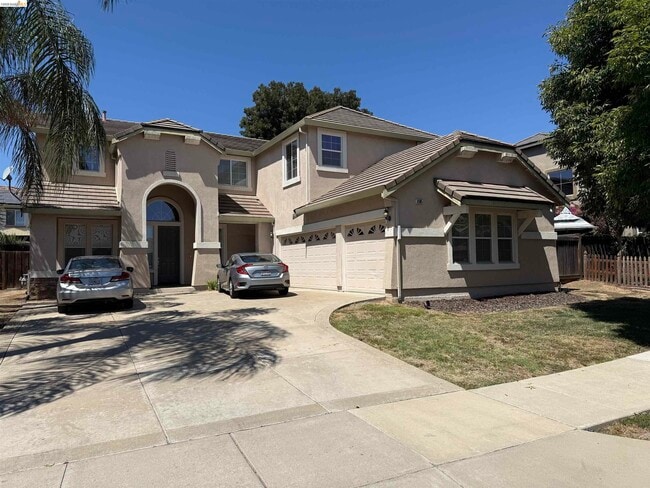 property at 1585 Dawnview Dr