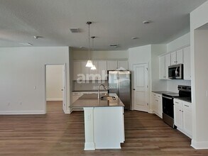 1134 Heavenly Dr in St. Cloud, FL - Building Photo - Building Photo