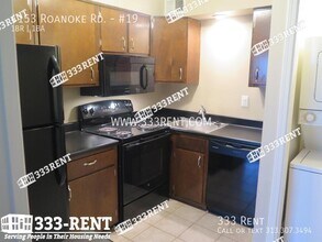 4153 Roanoke Rd in Kansas City, MO - Building Photo - Building Photo