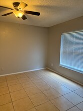 13829 Timberland Dr in Orlando, FL - Building Photo - Building Photo