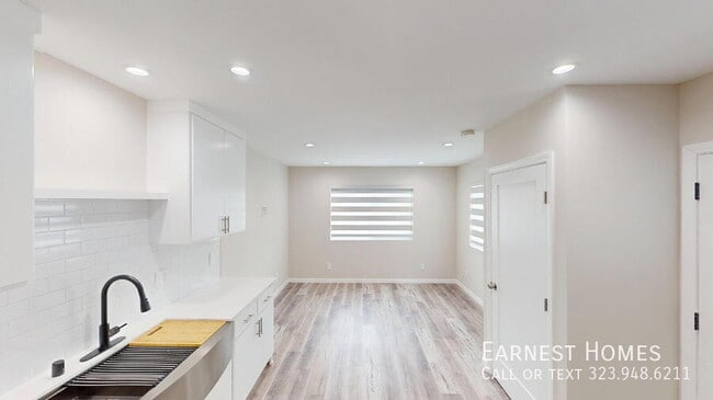 property at 2811 W 46th St