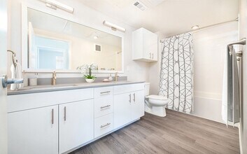 MAA Westglenn in Westminster, CO - Building Photo - Building Photo