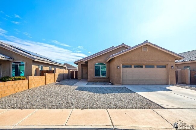 property at 2545 S 41st Ave