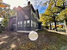 2 Derby Ave, Unit 3 in New Haven, CT - Building Photo