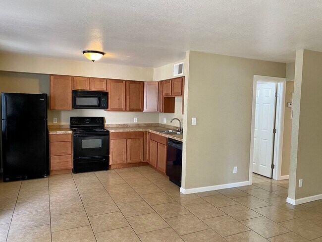 349 N 11th St in Phoenix, AZ - Building Photo - Building Photo