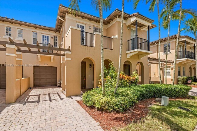 8706 Blaze Ct in Cooper City, FL - Building Photo - Building Photo