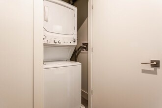 116 Lofts in Plainfield, NJ - Foto de edificio - Interior Photo