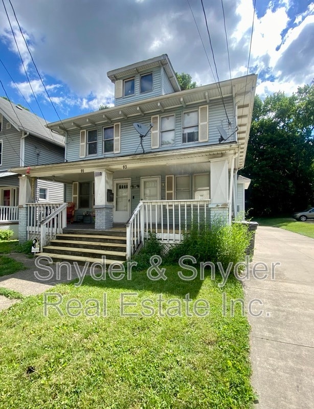 property at 93 Jewett St
