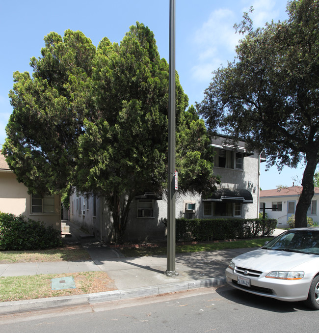 518 S Santa Anita Ave in Arcadia, CA - Foto de edificio - Building Photo