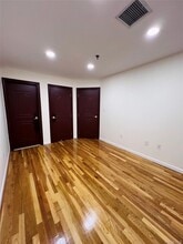 104-8 220th St in Queens, NY - Building Photo - Building Photo