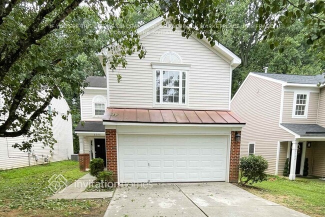 8346 Wallace Glen Dr
