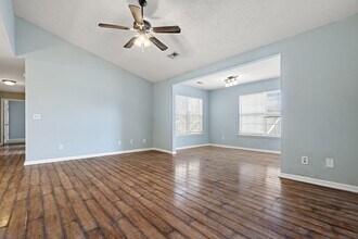 527 3rd Loop Rd in Florence, SC - Building Photo - Building Photo