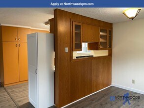 527 Mae St in Medford, OR - Building Photo - Building Photo