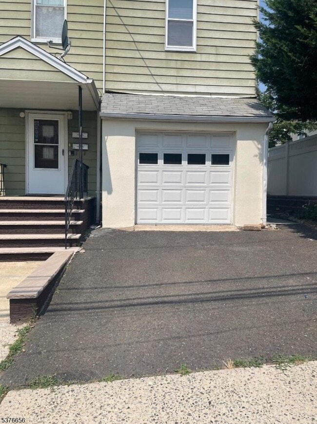 508 2nd St in Carlstadt, NJ - Building Photo - Building Photo