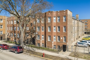 7609 S Coles Ave in Chicago, IL - Building Photo