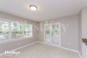 6770 Bent Creek Dr in Rex, GA - Building Photo - Building Photo