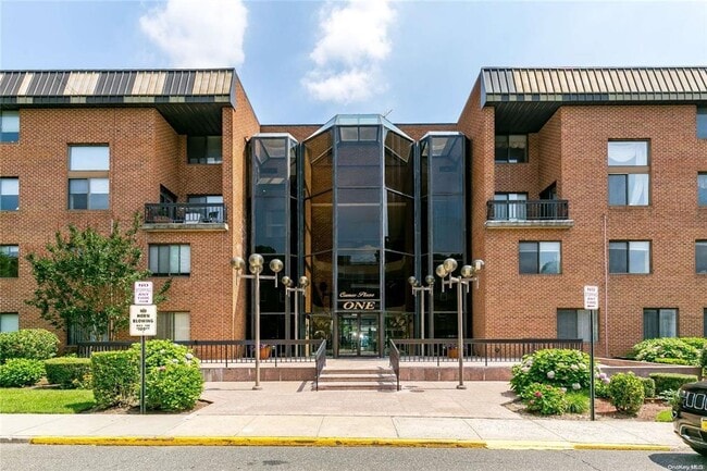 property at 1 Ipswich Ave