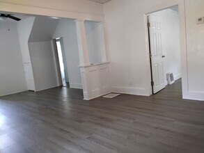 1607 W Nichols St in Springfield, MO - Building Photo - Building Photo