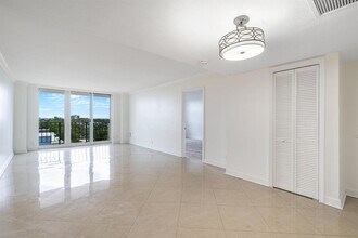 1900 S Ocean Blvd, Unit 7n in Pompano Beach, FL - Building Photo - Building Photo
