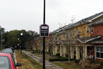 Morris Court II in Pensacola, FL - Building Photo - Building Photo